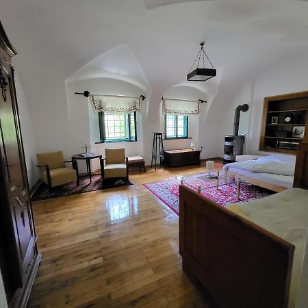 Apartma 5 Radovljica Luaran gambar